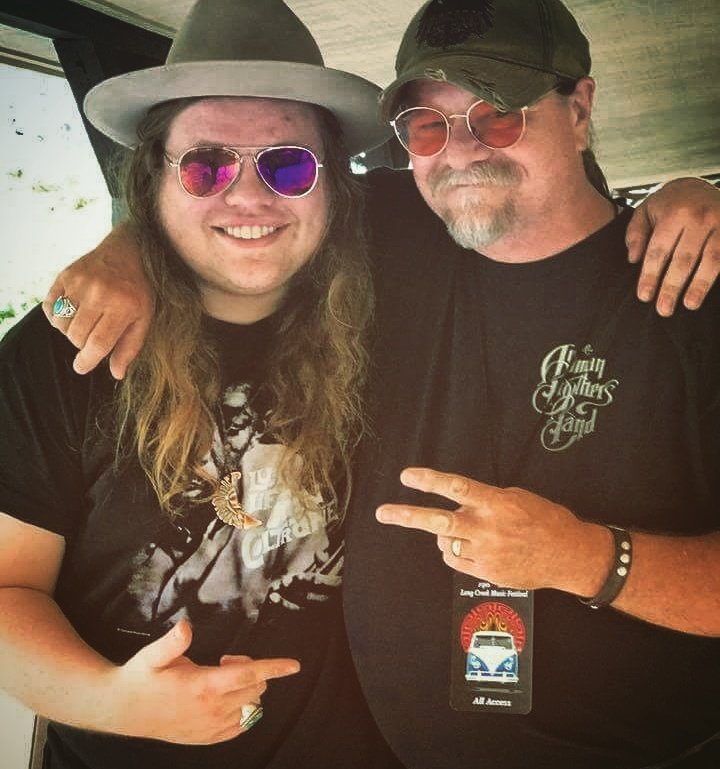 realmarcusking's tweet photo. Always good having #PapaKing in the building ! #hotlanta #dreams https://t.co/yiPZBBBT2r