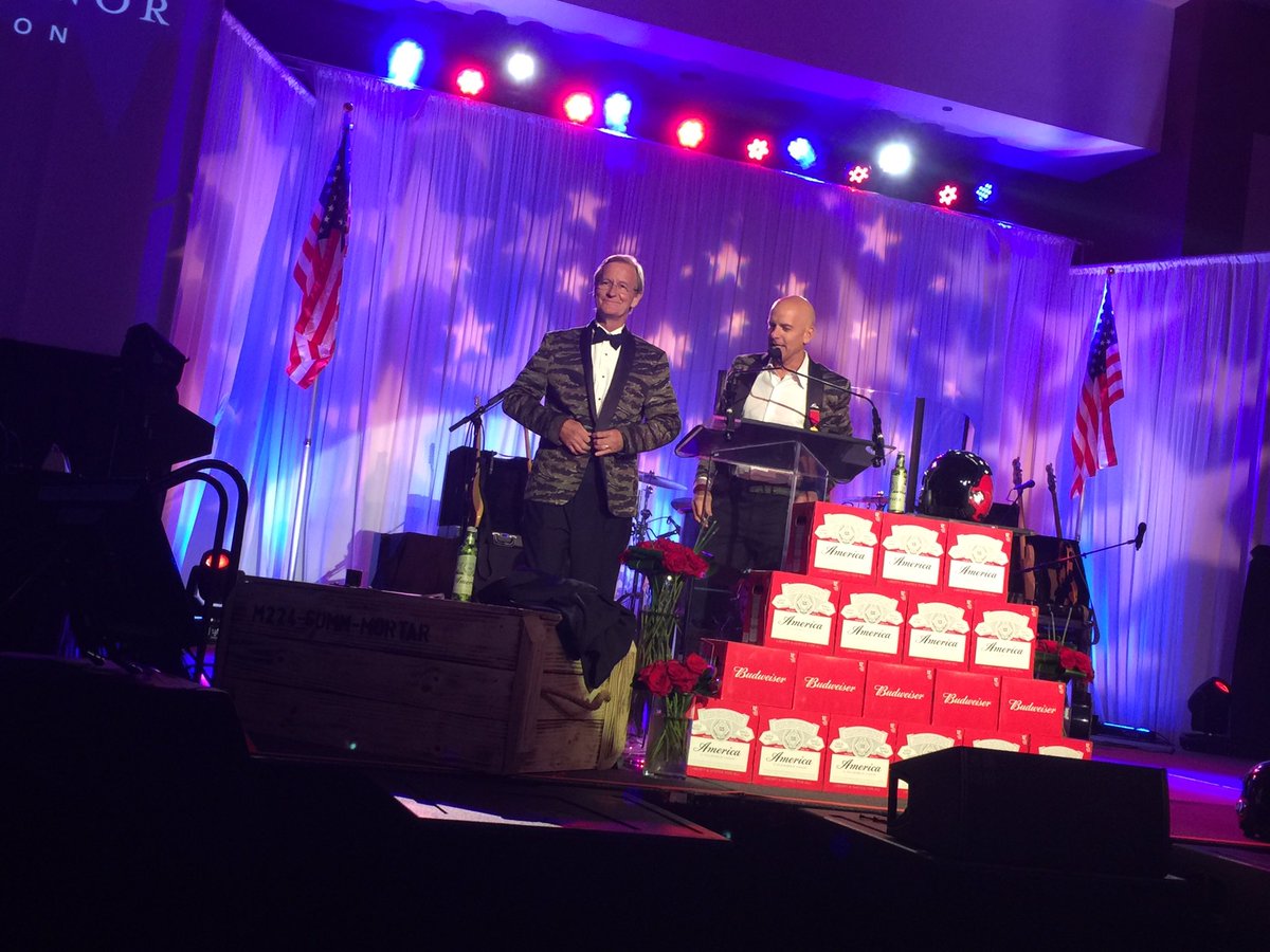 Burnzie88's tweet photo. This bud is for you!  @Budweiser @FoldsofHonor what a special night. Freedom isn't free #MemorialDayWeekend https://t.co/8lx3D8kHYR