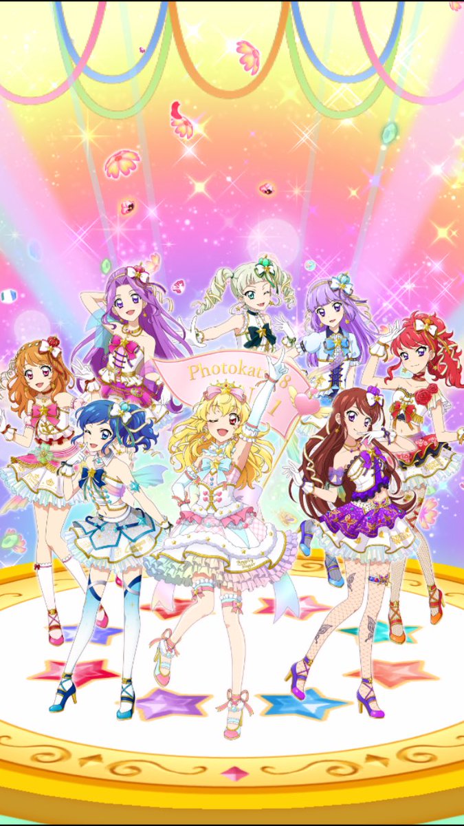 宮谷里沙 Twitterissa フォトカツ8揃った O 劇場版アイカツ のスリーピングローズ組と バニチリ 凛のドレスアップ早くしなきゃ