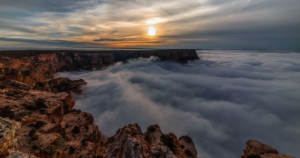 PlanetGreen's tweet photo. The secret life of clouds over the Grand Canyon proves absolutely mesmerizing https://t.co/tb3vXMBtOH https://t.co/jRcc5uobsA