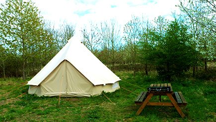 RedLetterDaysUK's tweet photo. Anyone for a quick glamping trip? Adventure, comfort and style are the order of the day! 🏕🛏😎 https://t.co/BdjjK0xgFP https://t.co/UymZ5lPZAI