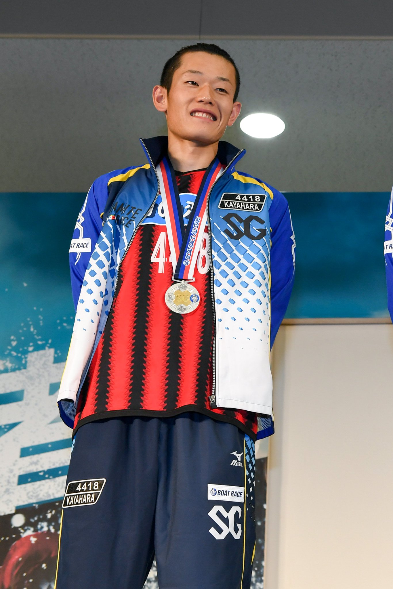 茅原悠紀 選手　優勝トロフィー直筆サイン入り 茅原悠紀 選手 優勝トロフィー直筆サイン入り 茅原悠紀「優勝