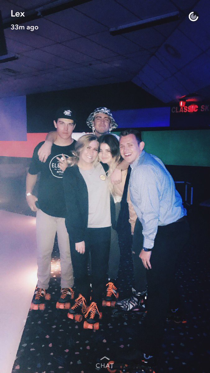 Isabelle_Ubeda's tweet image. happy birfffddayyyyy lovey 💗💗💗💋🌟@snowbobaggins