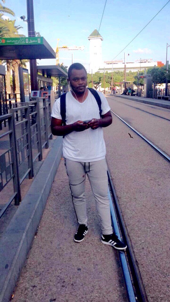 ferry11smith's tweet image. #profitéAutant