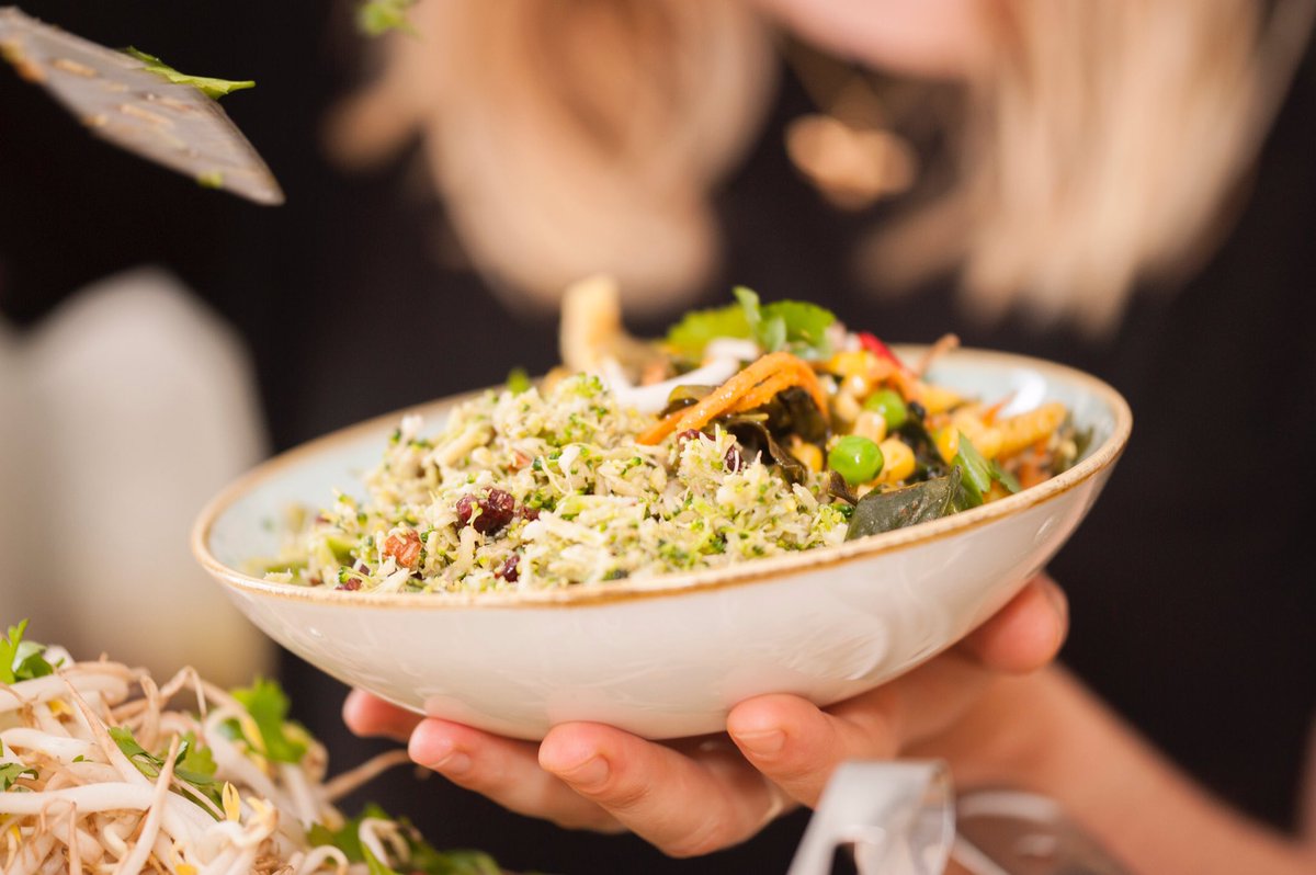 stevenmayatt's tweet photo. All that goodness in one bowl! #healthy #foodphotography https://t.co/FshfDnSDm8