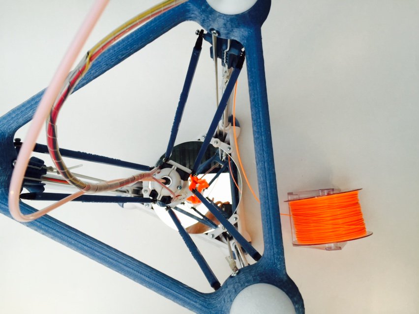 Orange filament is always a good idea! Happy days! #deltaprintz #deltaprinter #orange # filament #colorisallweneed