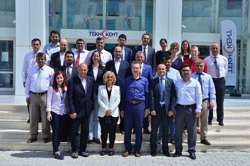 Manisa'daki Ar-Ge Merkezleri ÜSİTEM ev sahipliğinde bir araya geldi
usitem.cbu.edu.tr/ar-ge-mer-top-…