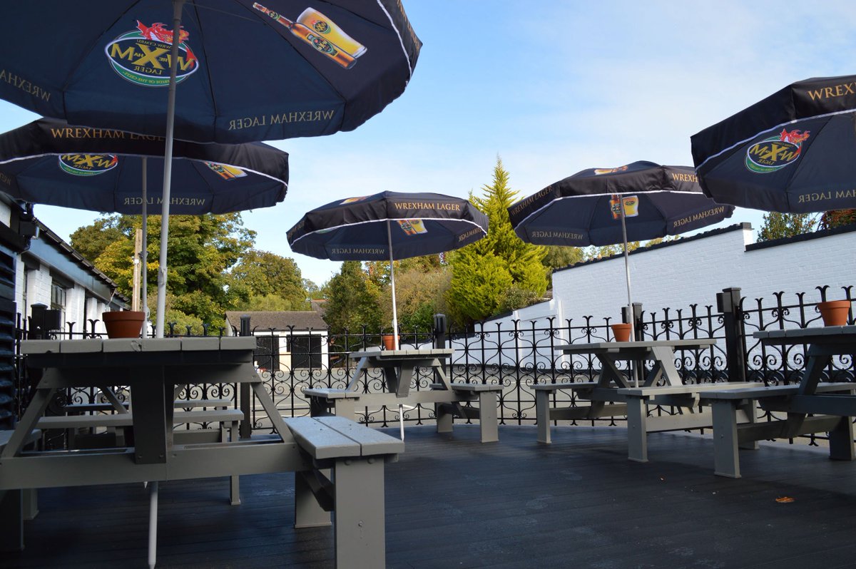 Make the most of the #bankholiday with us at the Buck! Our great choice of ales, wine and spirits will help you celebrate the long weekend!