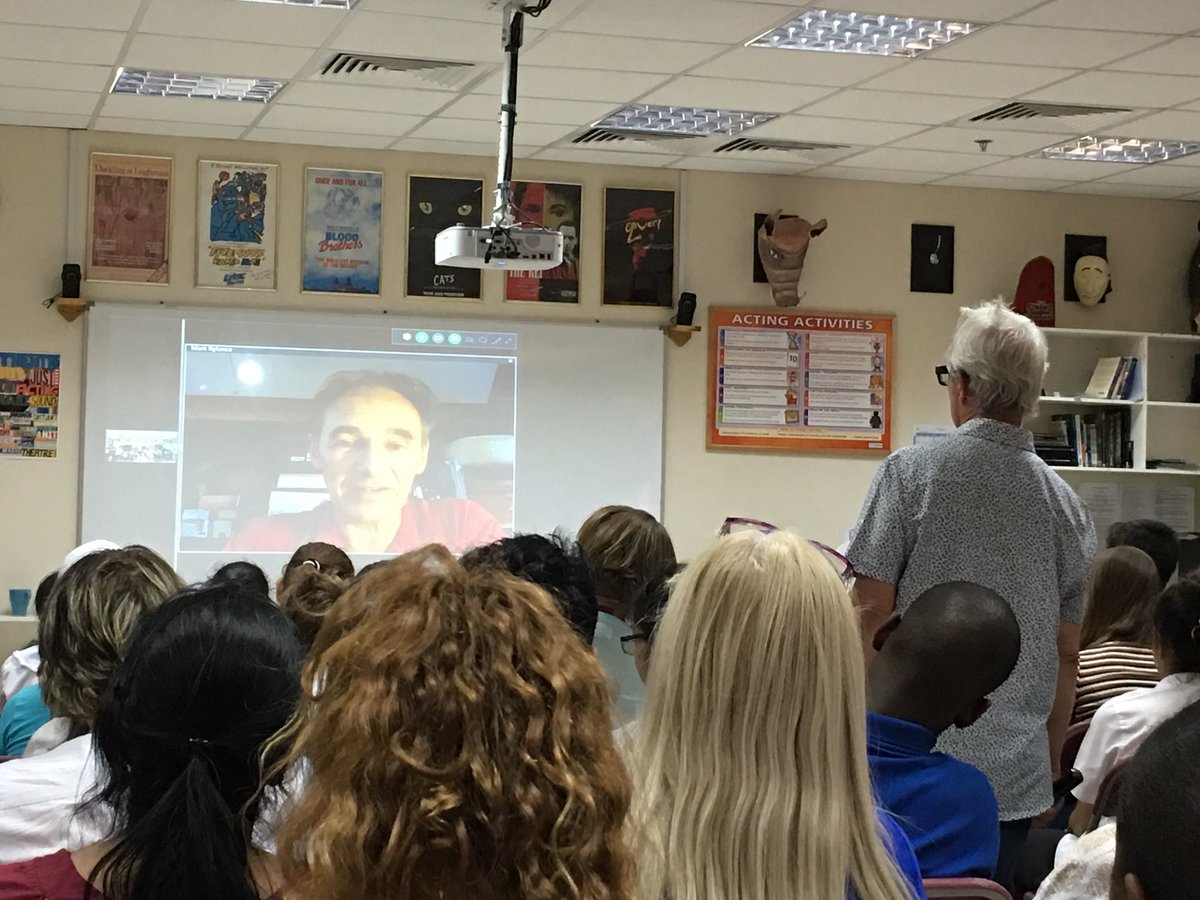 Like Robert Mitchum, Mark Rylance doesn't watch his own movies @isgdbgs <a href="/ISGDistrict/">ISG District</a>