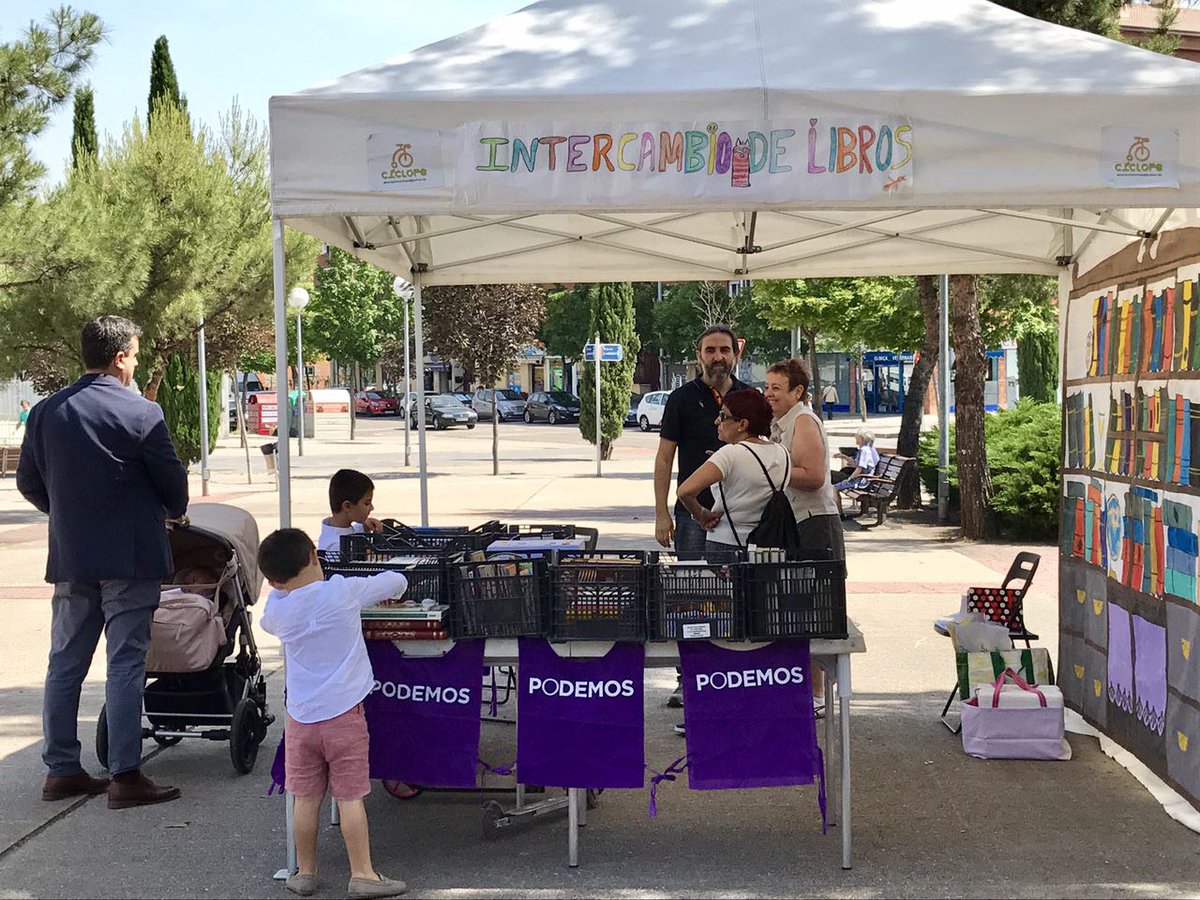 Pod_Lega_Norte's tweet photo. Un mes más reivindicamos la necesidad de biblioteca en nuestro barrio. #InventaLeganésNorte con nosotr@s. 😉 https://t.co/Wy4aMAQ6TO