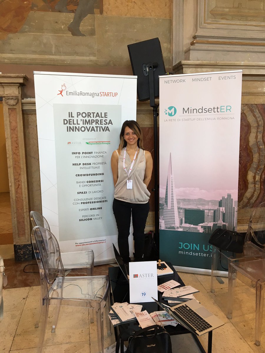 erstartup's tweet photo. Ci siamo anche noi a #StartupDayUnibo per raccontarvi cosa fa @Aster_ER per #startup e progetti d'impresa. Con noi c'è anche @mindsett_er https://t.co/Vmd2fbNafk