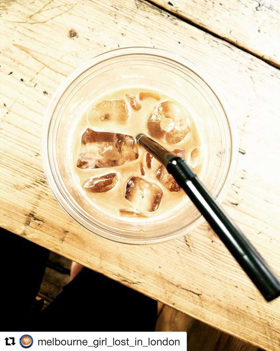 thecoffeejar's tweet photo. Who needs one of these? ☕️#icedlatte #coffee #BankHolidayWeekend https://t.co/9NHVMcwHyd
