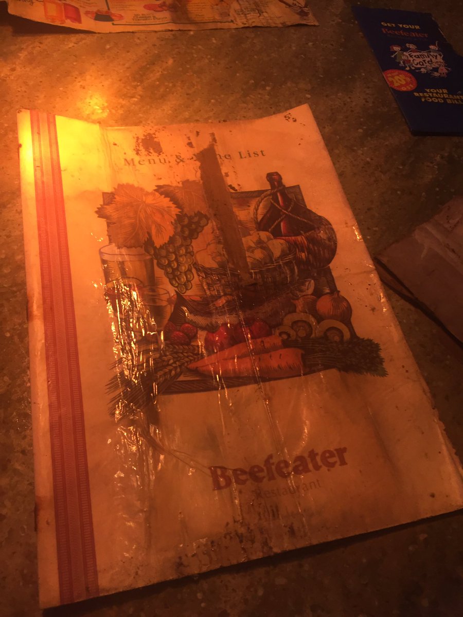 PortTalbotPI's tweet image. Not everyday you dig up a time capsule! 20 Years! @Jdentonswalespi @PIWestIsBest @WeAreSUGM @placemadebyyou