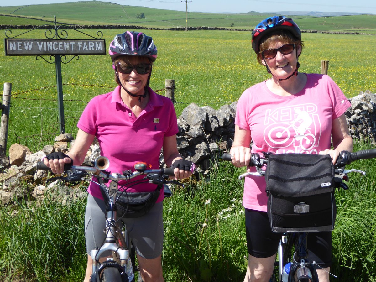 DerbyWIs's tweet photo. 2 @DerbyWIs Advisers cycled to Tissington to visit the fab Well Dressings this week @WILifemagazine https://t.co/2HWkU0YPxh