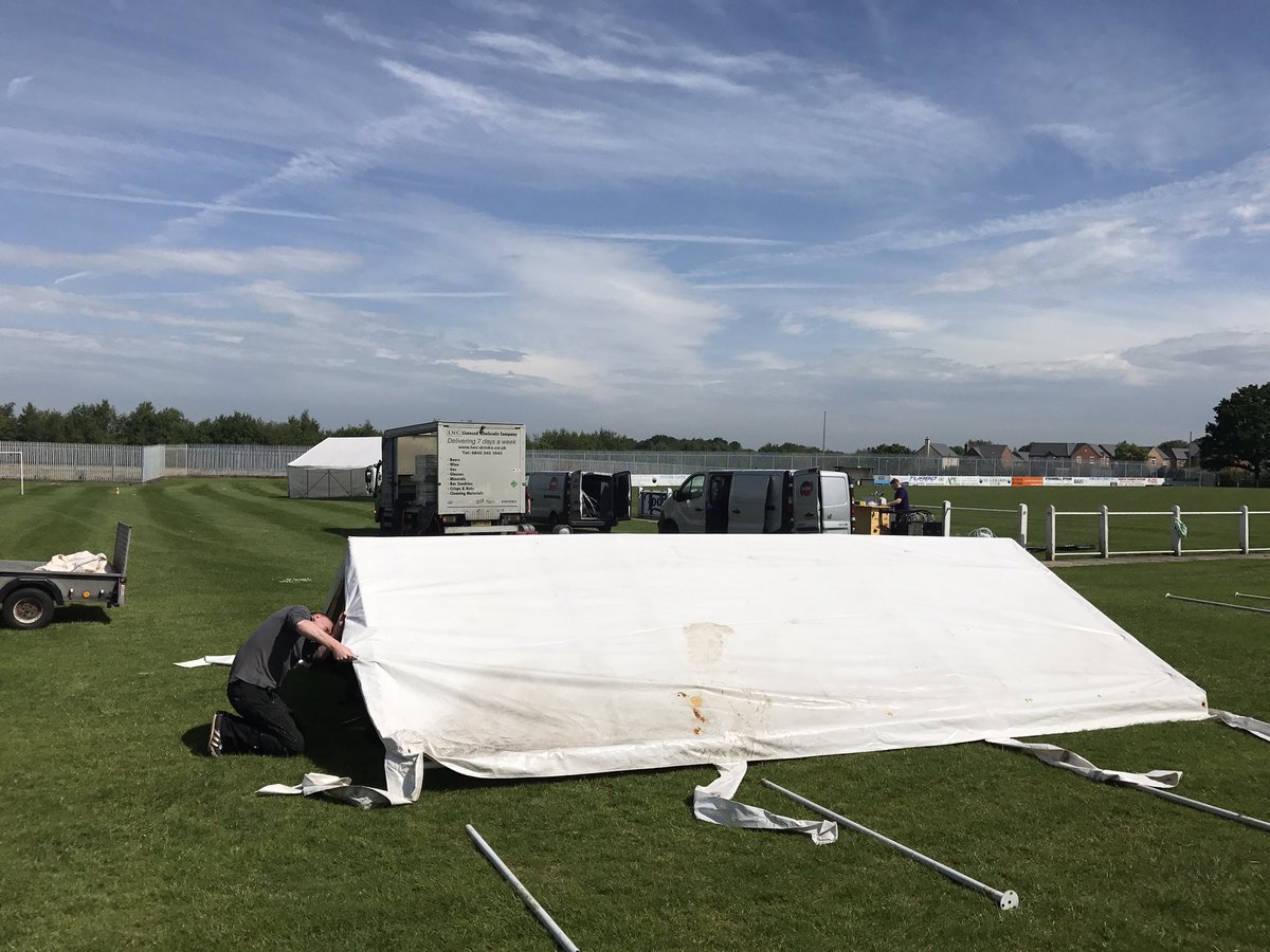 Lostock_HallJFC's tweet image. Helping our friends @LSGFC setting up for @lost_fest tomorrow .

Come along, enjoy the bands/acts, sun and various bars and catering