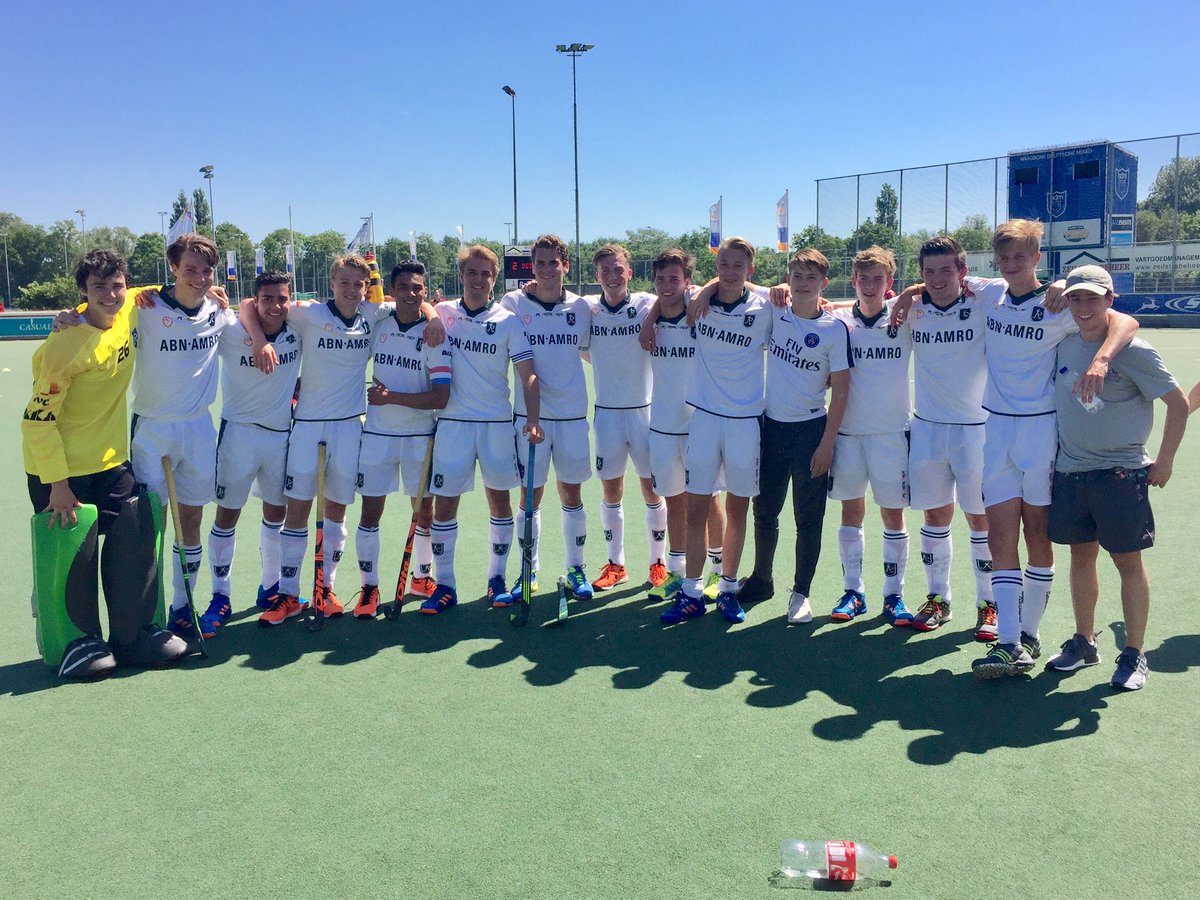 EINDSTAND: 2-3 voor <a href="/HCRotterdam/">HC Rotterdam</a>. "<a href="/hdmonline/">Hockeyvereniging hdm</a> uit altijd lastig...". Mooiste team op mooie 3e plaats in de poule. #landelijkjongensA