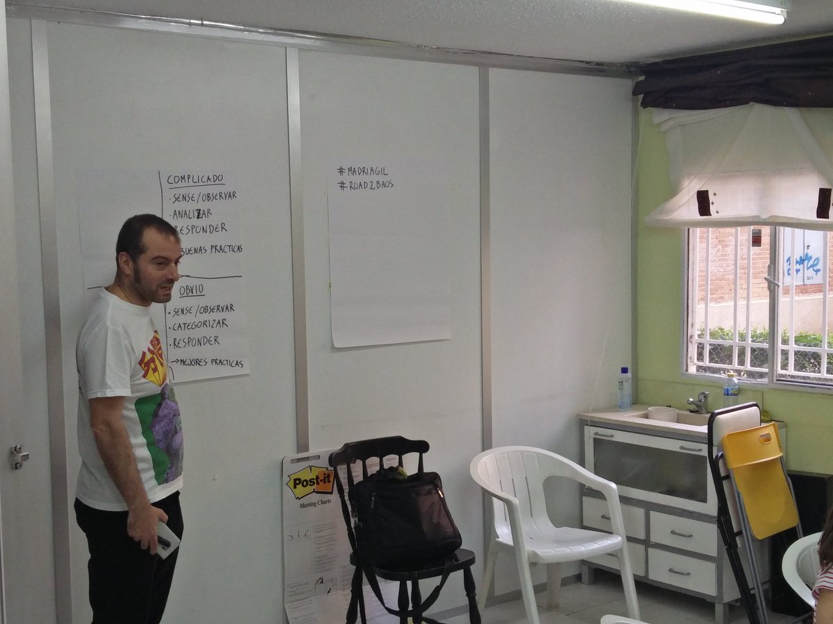 unairoldan's tweet image. Mañana de Cynefin Lego Game en #Road2BAOS y @madriagil.