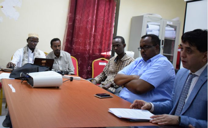 UNFPA_SOMALIA's tweet photo. Religious  Scholars in Puntland develop birth spacing behavior change  communication strategies  - See more at:  https://t.co/qMPhFq64CF https://t.co/VLlsChuHA8