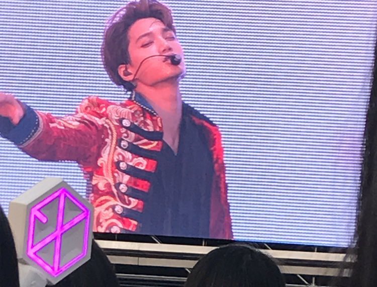 KaiiWorld's tweet photo. [170527] #KAI #카이 at #EXOrDIUMdotinSeoul D-1 ©SEKA4Z https://t.co/IPfjQm6fbn
