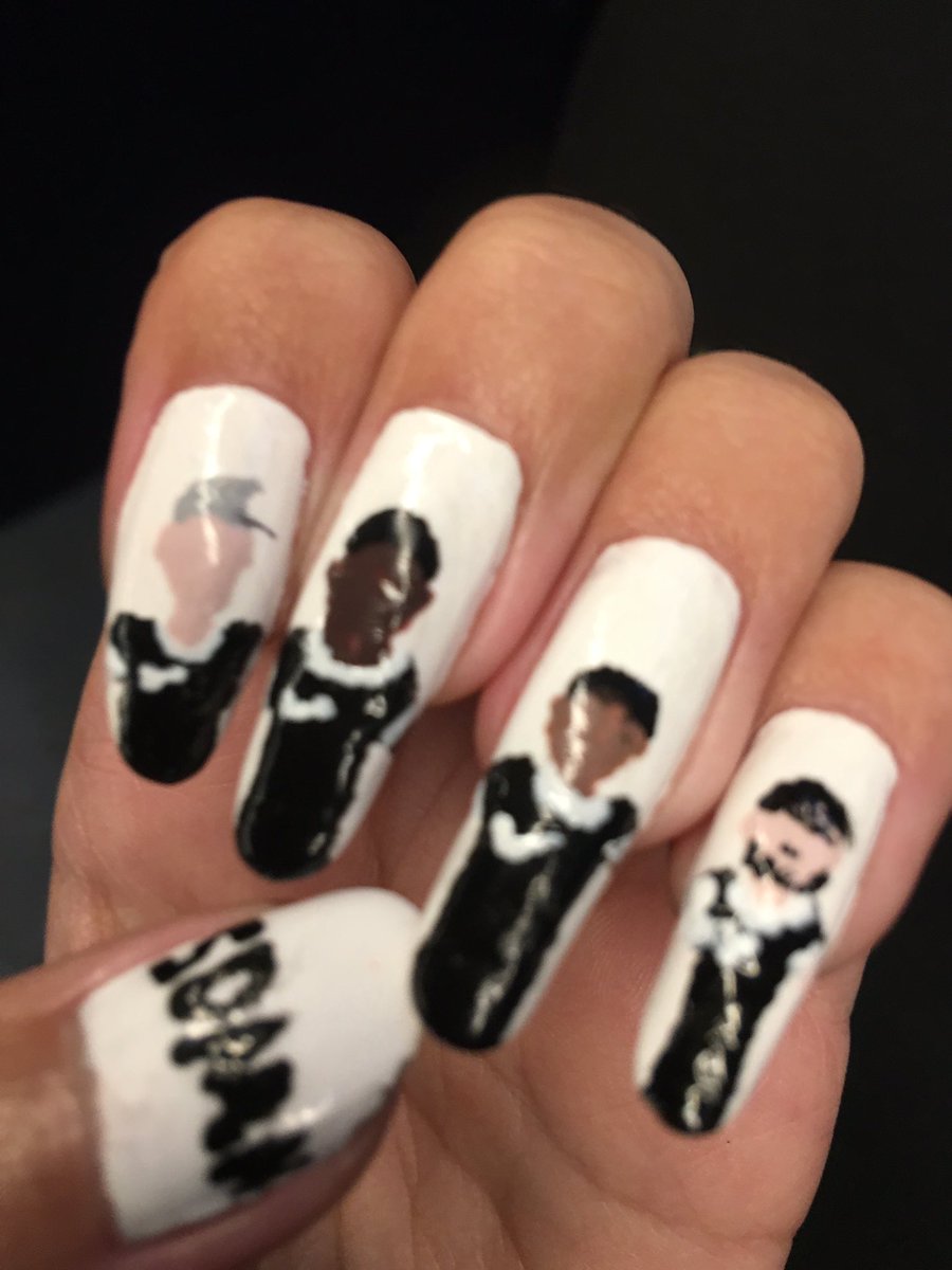 British_Nails17's tweet photo. Forgot to tweet this from the match ♥️ #nailart @kiahishtar2 https://t.co/j0nh7YiUi6