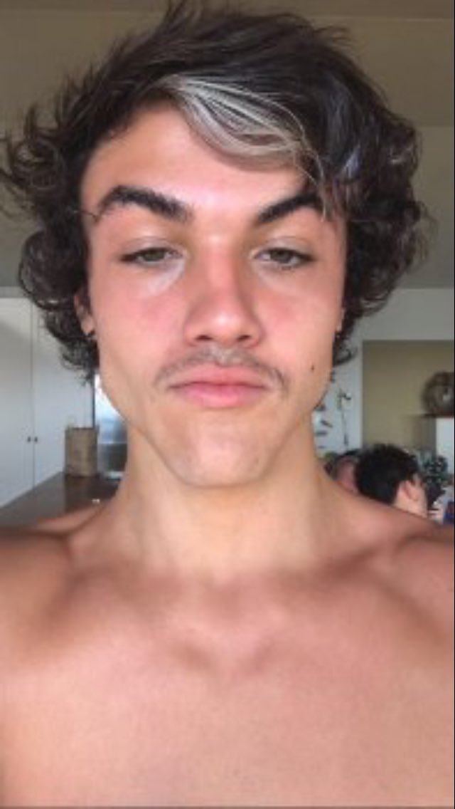 basicdolanns's tweet image. #AskEthanAndGrayson what's his name?
