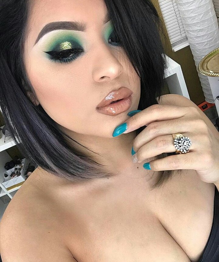 Makeup_loverz's tweet photo. #makeup #beautiful #green #glam #loveit 😍💯 https://t.co/BTpDRJAoGt