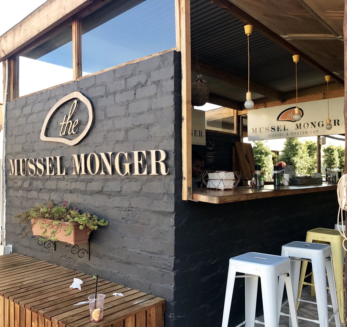WifoLover's tweet photo. I am back! New blog post! Ft @Root44Audacia @SovlakingD @Stellenbrau #foodie #winelovers #foodblogger #stellenbosch https://t.co/m5bvy2KRHK