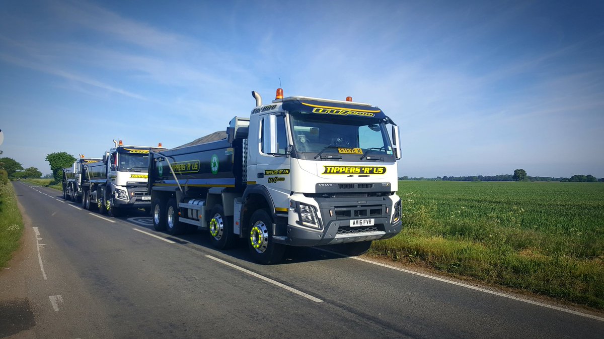 Wishing everyone at Tippers r us a great bank holiday weekend. #tipperteam #tru7.com