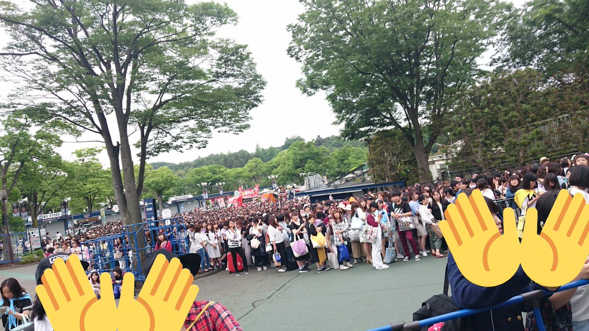 プリライ うたの プリンスさまっ のライブ運営を訴えようとする人物が現れそれを止めようとする者も Togetter