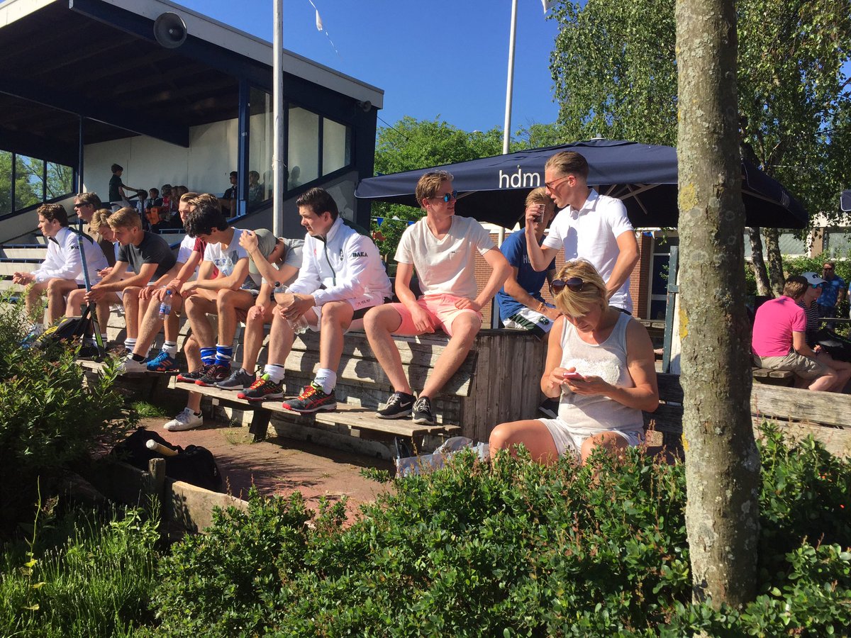 Voor onze laatste wedstrijd van dit seizoen <a href="/hdmonline/">Hockeyvereniging hdm</a> ! #hcrotterdam