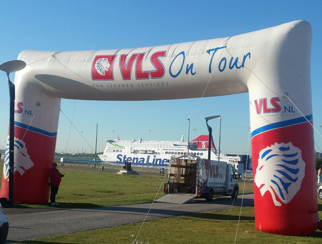 VLSOnTour's tweet photo. Goedemorgen. De #toertocht in Hoek van Holland is begonnen! #vlsontour #wielertocht https://t.co/A9BmIJcVb9