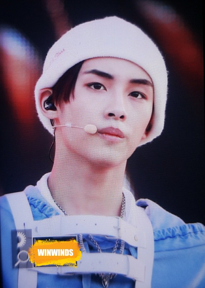 WINWINDS_C's tweet photo. 170527 #WINWIN https://t.co/jwDqv1qDlO