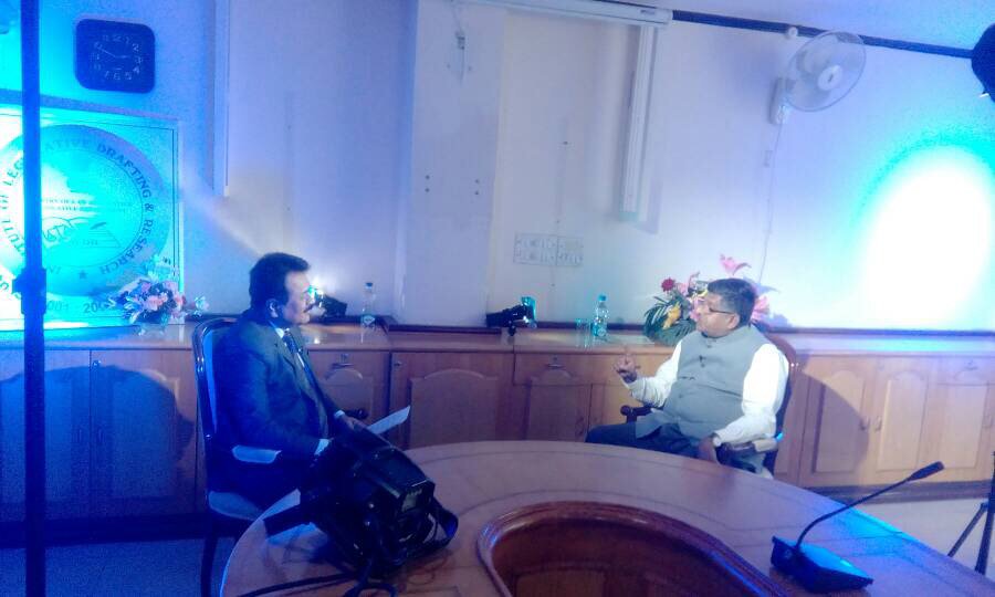 ZeeBusiness's tweet photo. Watch @rsprasad in a candid conversation with @RAJESHZEEB at 7:56 pm @PMOIndia #Modiat3 https://t.co/cS3vYHaamz