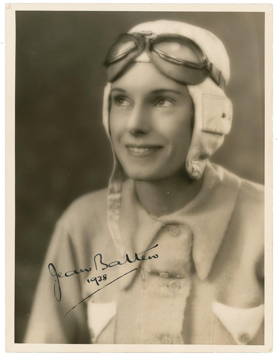 jmbhistory's tweet photo. Commence la lecture de #filledelair de #FionaKidman la bio romancée de #JeanBatten aviatrice #kiwi @maunouryc @AeroclubFrance @fclanglais https://t.co/evuHChSWQQ