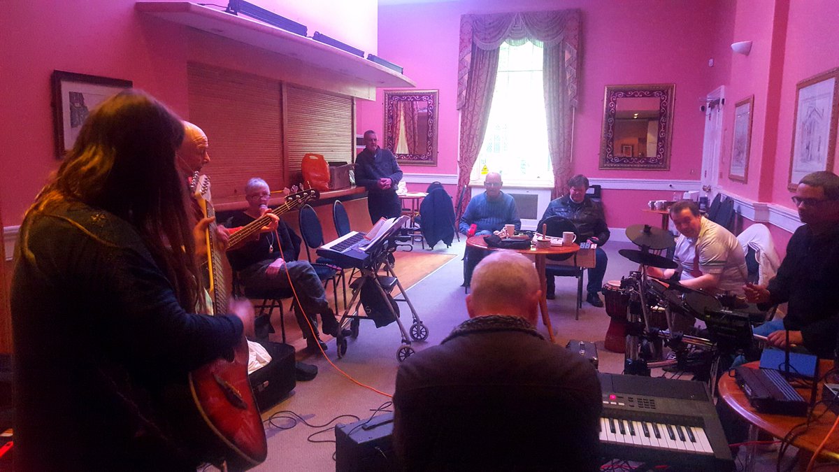n_bancrofft's tweet photo. Its Been an absolute pleasure working along side @music24_uk in #Bedford for the pass 6 months on #MusicForTheMind #TheNotePad #LifeCoaching https://t.co/bfF5cDkxjK