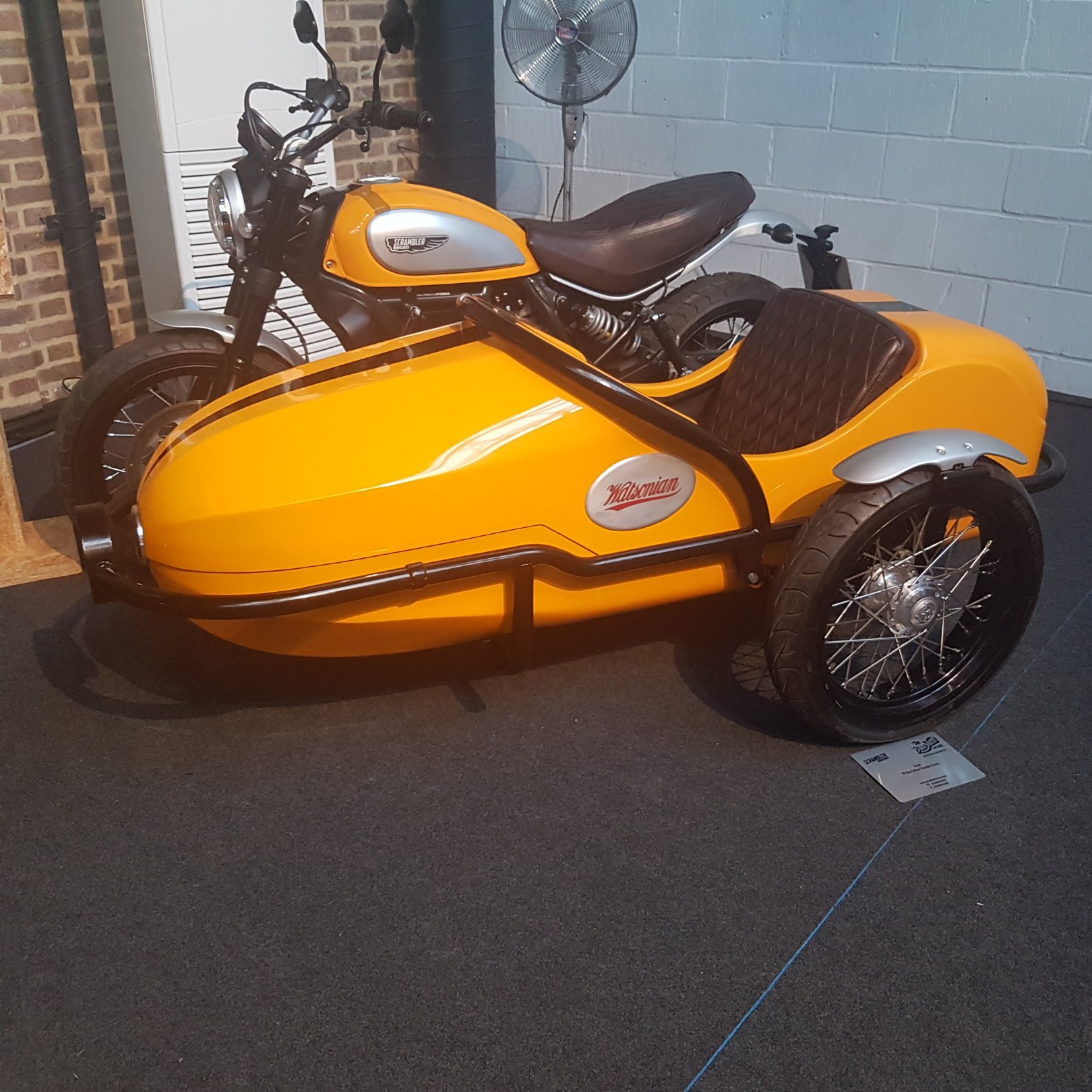 Ducati 2025 scrambler sidecar