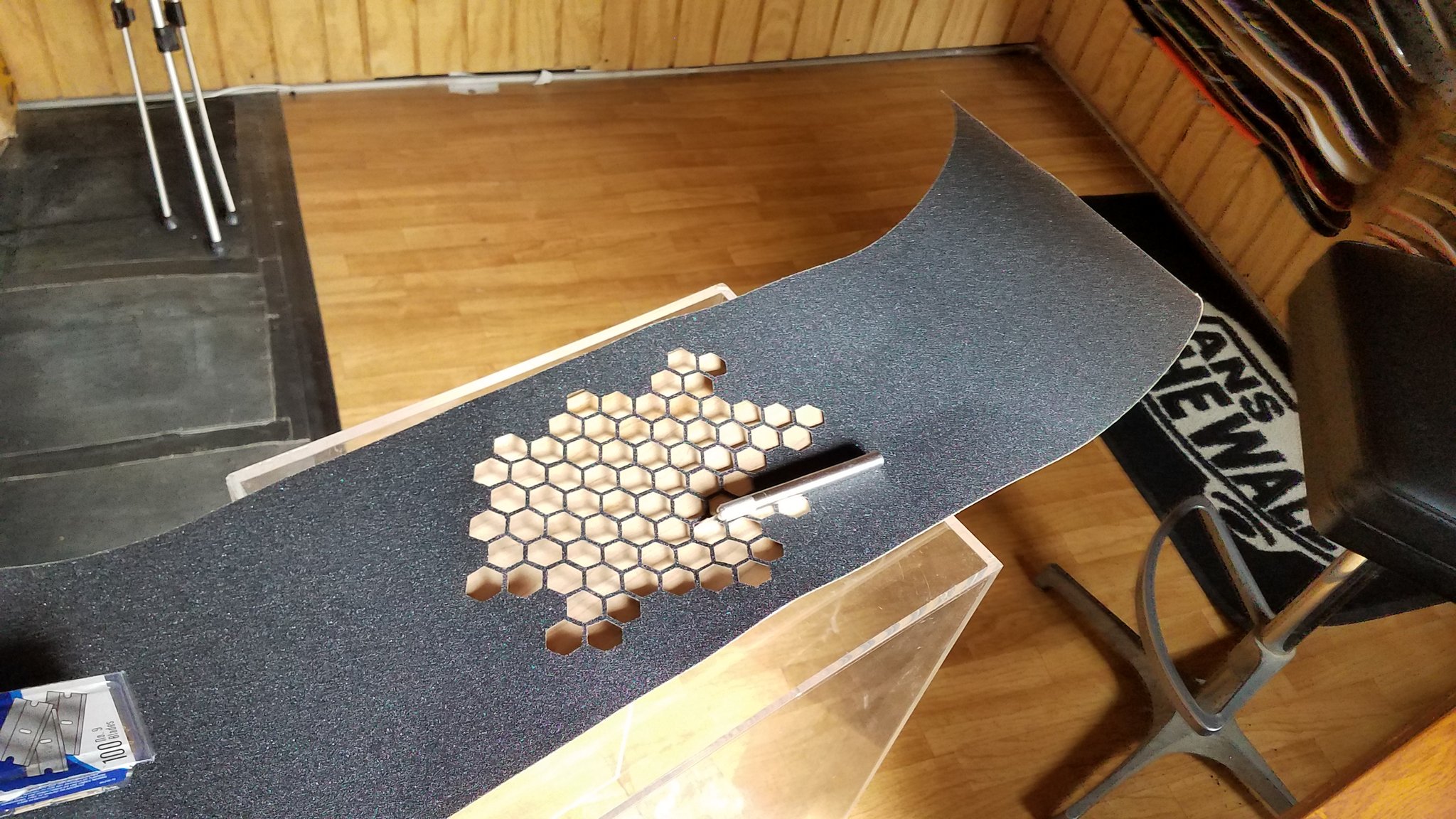 North West Decks on Twitter: "Honeycomb Die Cut Grip Tape! #skateboarding  #diy #design #sk8 #skater #skatelife #skate #skateshop #grip  #northwestdecks https://t.co/MxmkcofkdW" / Twitter