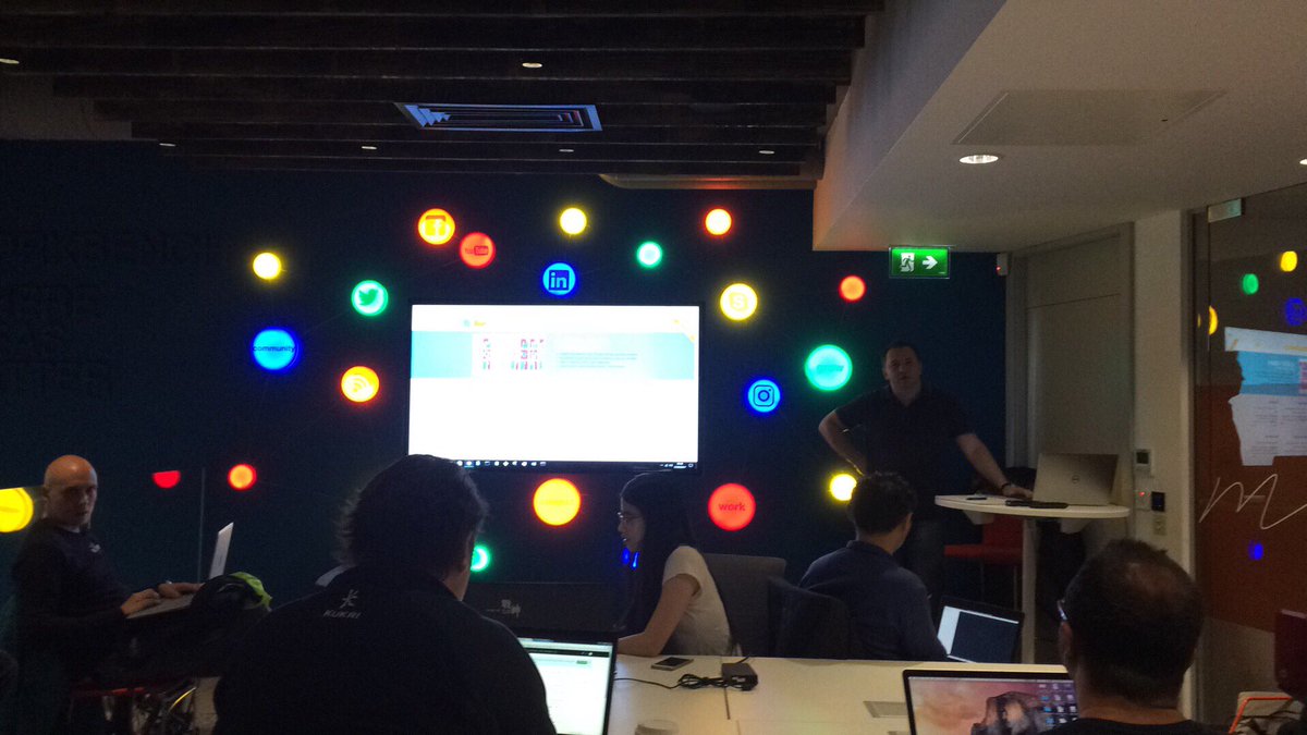 5Cl9H14C's tweet photo. Introduction to Scikit-learn. #scikitlearn #python #DublinDataEngineering https://t.co/s8HEBCmEgx