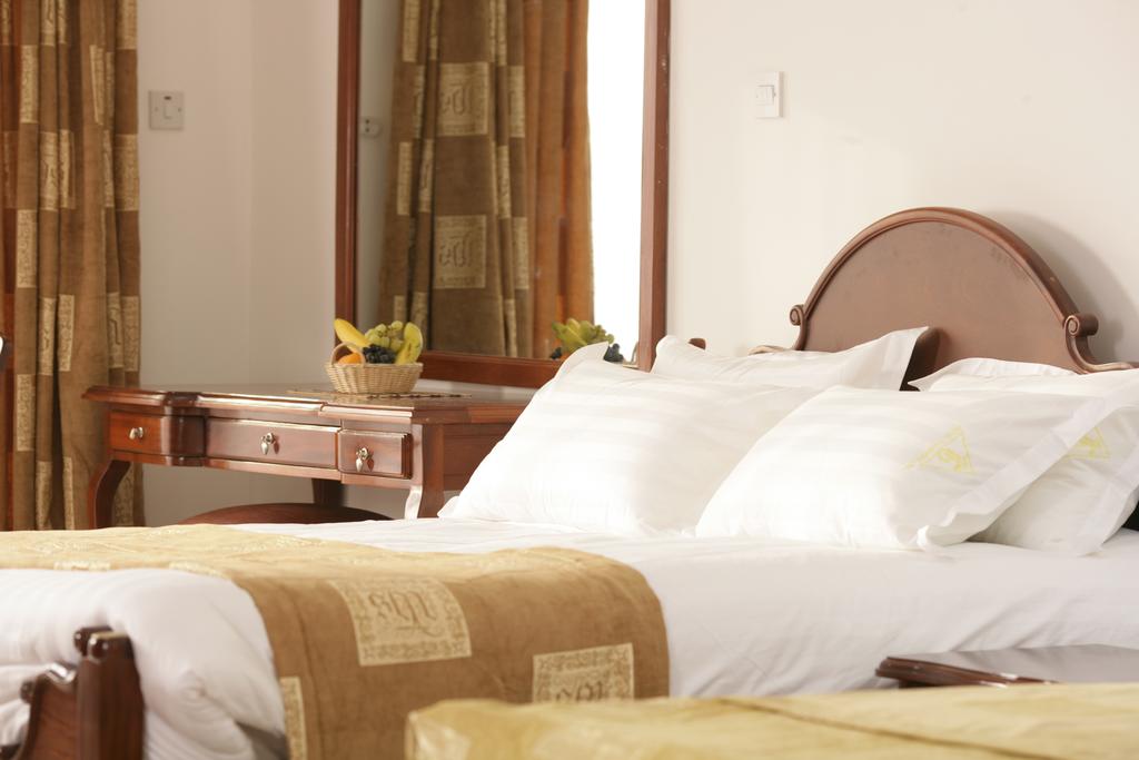 HotelTriangle's tweet image. #we treat you special #At Hotel Triangle everyday is a honeymoon
#we #speak #your #Language #Better Than #The REST