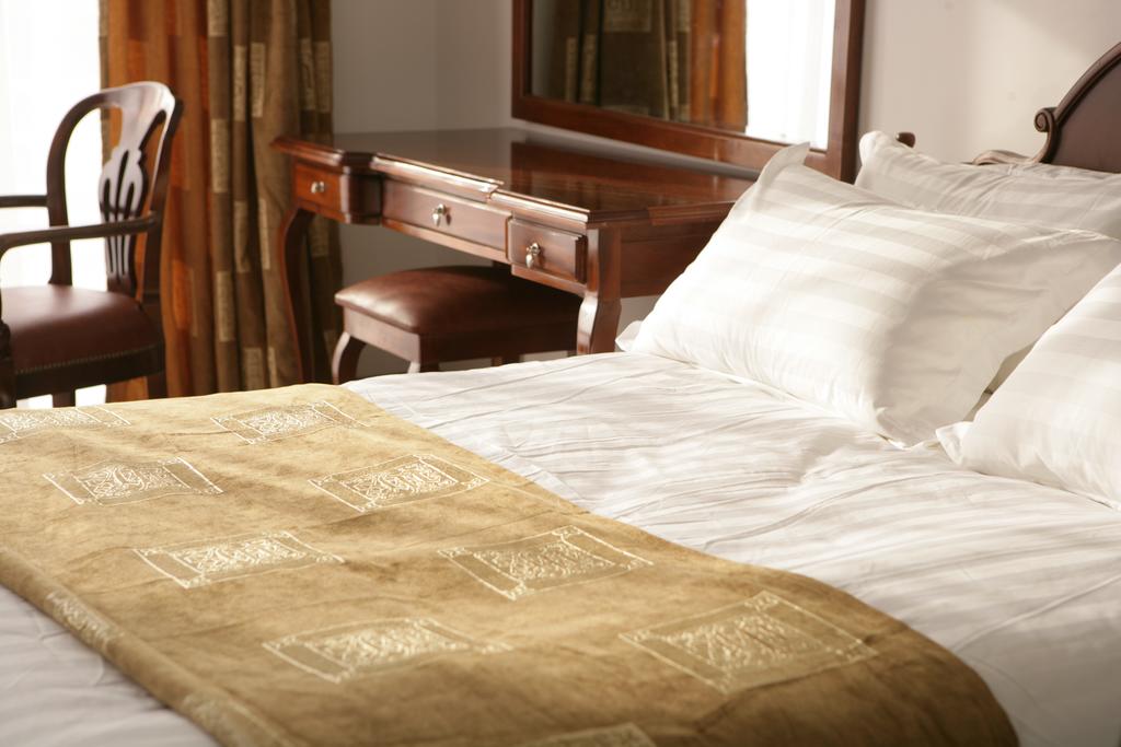 HotelTriangle's tweet image. #we treat you special #At Hotel Triangle everyday is a honeymoon
#we #speak #your #Language #Better Than #The REST