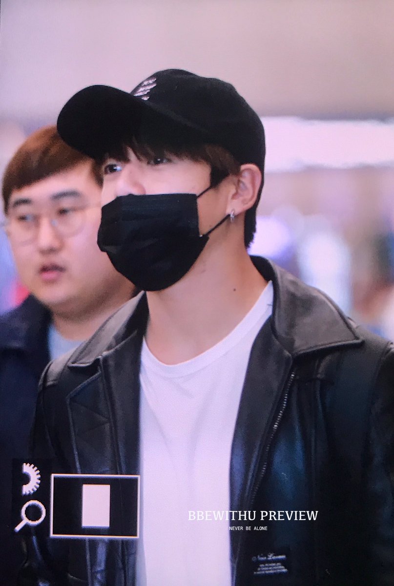 bbewithu's tweet photo. 170527 인천입국 #전정국 #정국 #노츄 #JK #방탄소년단 https://t.co/gBe0Ai4Wh5