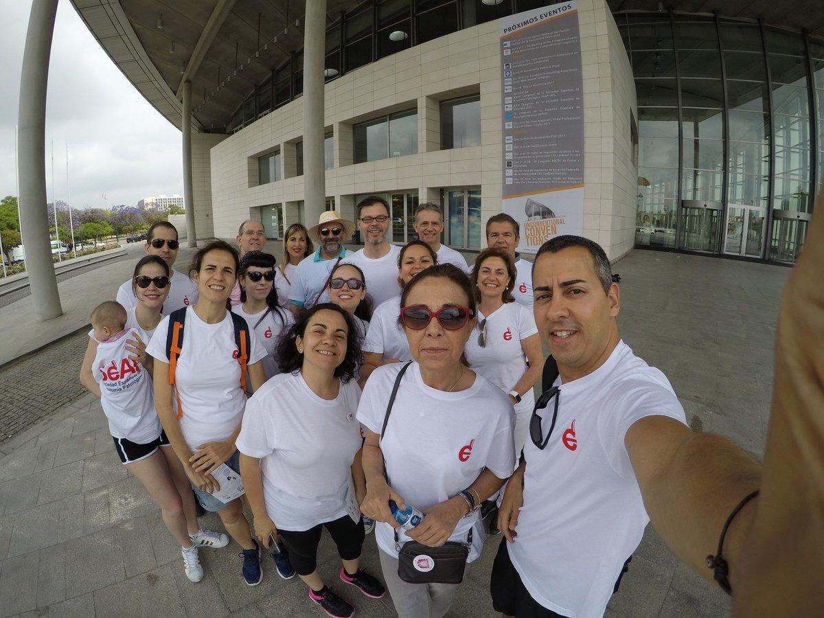 SEAP_IAP's tweet image. ¡Ya hemos salido! #SEAP2017V ¿#AnatomíaPatológica? ¿Diagnósticos de certeza? Estamos de 11:00 a 13:00 por el antiguo cauce del río Turia