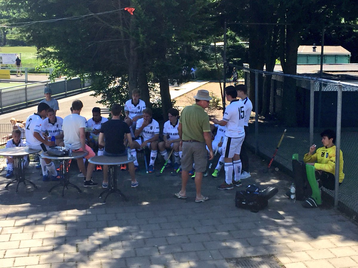 Rust in met 0-1 voor <a href="/HCRotterdam/">HC Rotterdam</a>. <a href="/hdmonline/">Hockeyvereniging hdm</a> speelt aardig fysiek. #landelijkjongensA