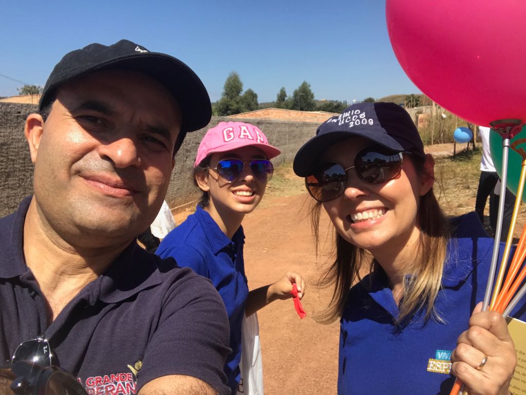 JairoAnjos7's tweet photo. Distribuindo esperança em famila https://t.co/2Jjth3QWkW