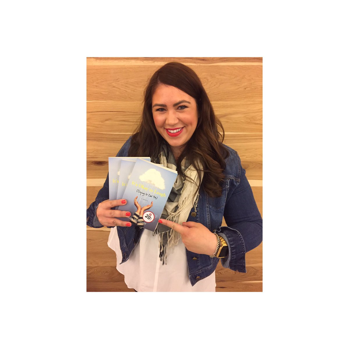 KateBraschayko's tweet photo. <Hey @noraborealis ! I couldn't come to MSP &amp; not stop by @Target &amp; sell them out of your authentically raw, hilarious &amp; heartfelt book!> https://t.co/0lQNi0cpNu