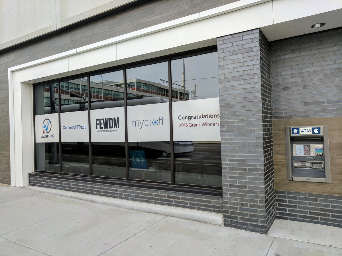 davidfrahm's tweet image. Aha! I found the secret to KC&apos;s startup success - ATM&apos;s for every startup! Great idea @Launch_KC #noCashFlowProblems #doThingsThatDontScale