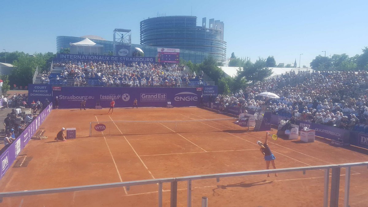 WTA_Strasbourg's tweet photo. On est pas bien ici ? ☀️😏 https://t.co/zRaDbDAOHg