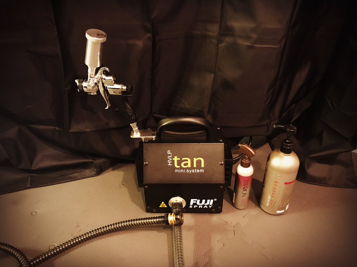 CosmoGlowDFW's tweet photo. Saturday morning set-up! Ready to get you ready for the weekend! #arlingtonspraytan #norvellsunless #cosmoglow #notaclosettan https://t.co/WuX1bq1sq9