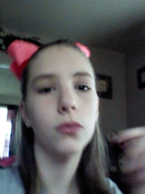 Queen_madelyn_0's tweet photo. Do with makeup 💙💛💚💜💙💛💚💜 https://t.co/h7wQGifHPl