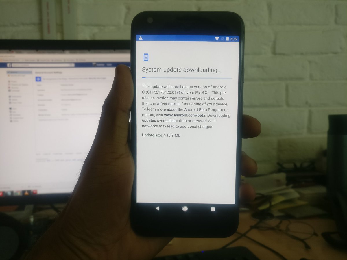 aadee_ram's tweet image. Time to test the #androidopreview on the #PixelXL and see what Google has to offer with the new flavour in 2017 #developer #tech